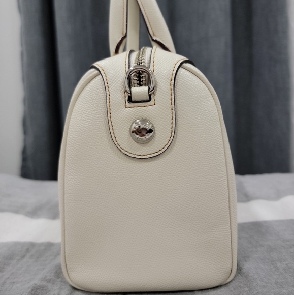 Disney x Coach Minnie Mouse Purse - Picture 4 of 9